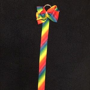 Jojo Bows holder- rainbow design